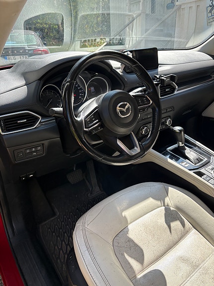 Mazda CX-5 4 of 6