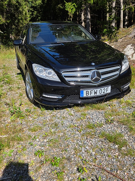 Mercedes-Benz CL500 2 of 8