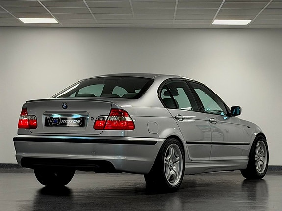 BMW 320 4 of 19