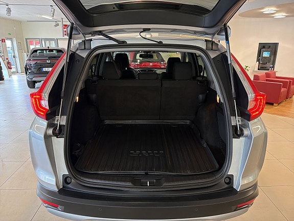 Honda CR-V 7 of 17