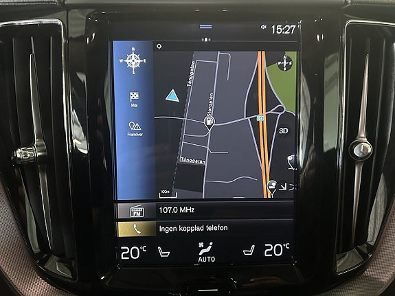 Volvo XC60 27 of 27