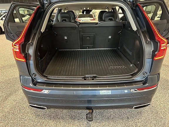 Volvo XC60 14 of 27
