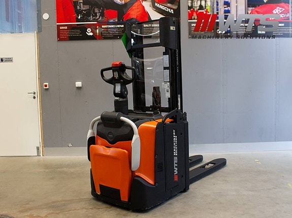 BT SPE 120 L | 2800 mm lyfthöjd 2 of 3