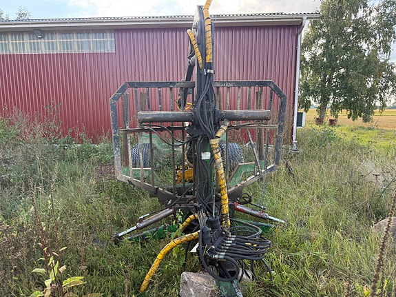 Timmervagn Farma 51 D Griplastarvagn 2 of 27