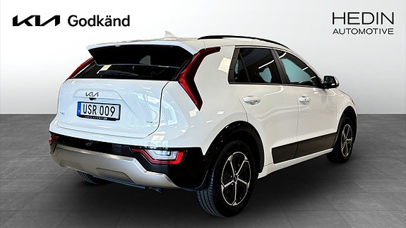 Kia Niro 2 of 9