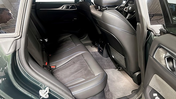 BMW i4 5 of 9