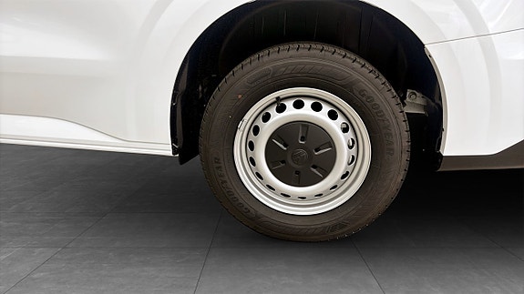 Volkswagen Transporter 6 of 12