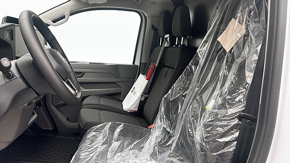 Volkswagen Transporter 8 of 12