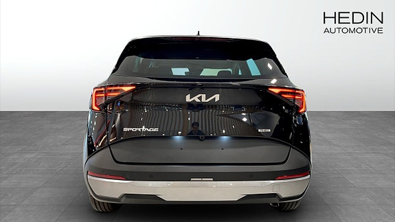 Kia Sportage 7 of 12