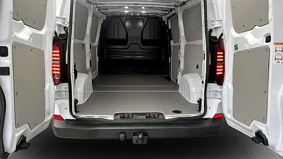 Volkswagen Transporter 12 of 12