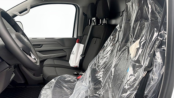 Volkswagen Transporter 8 of 12