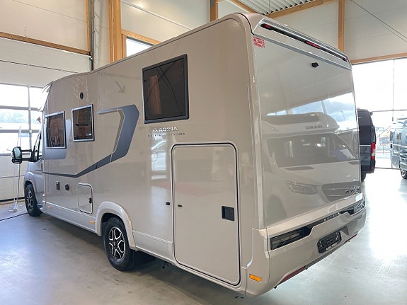 Adria Matrix Supreme 670 SL / ALDE-Diesel / Taksäng / Ugn / 5bält / Automat180hk/ 4 of 30