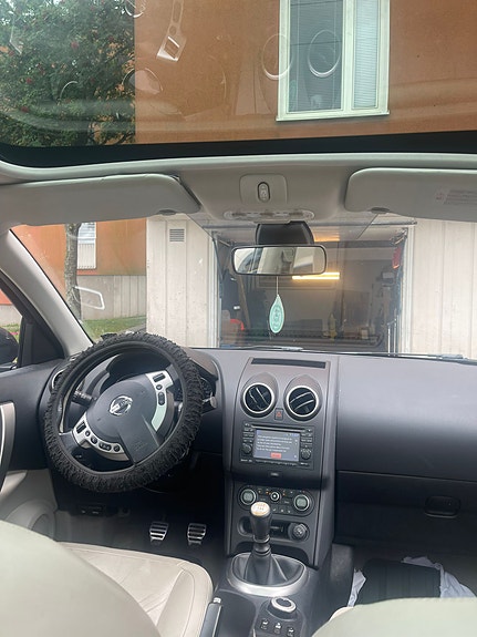 Nissan Qashqai+2 5 of 9