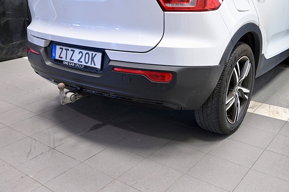 Volvo XC40 8 of 24