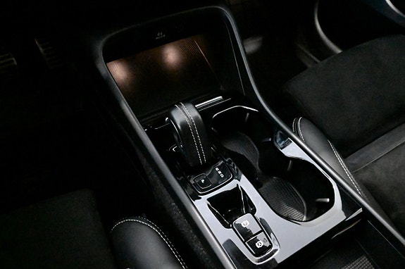 Volvo XC40 19 of 24