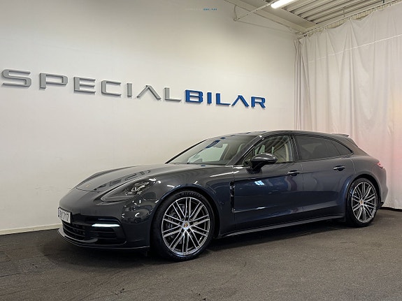 Porsche Panamera 4 23 of 27