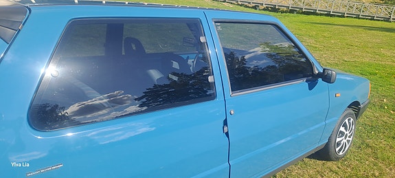 Fiat Uno 4 of 28
