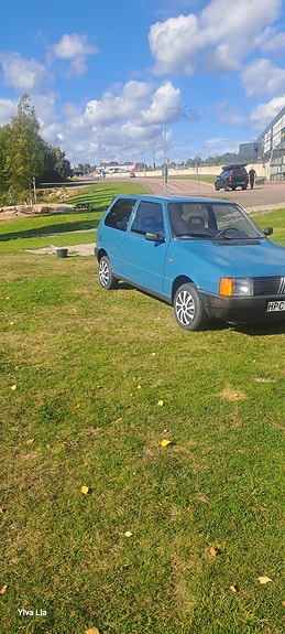 Fiat Uno 7 of 28