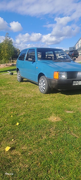 Fiat Uno 27 of 28