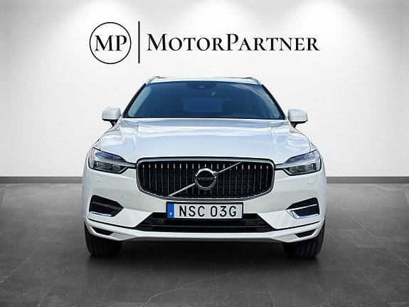 Volvo XC60 3 of 19