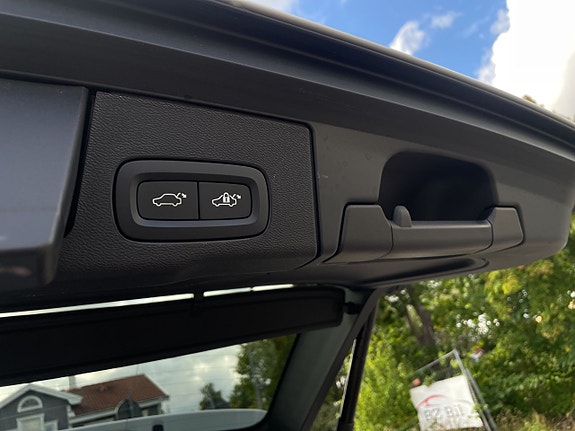 Volvo XC60 18 of 19