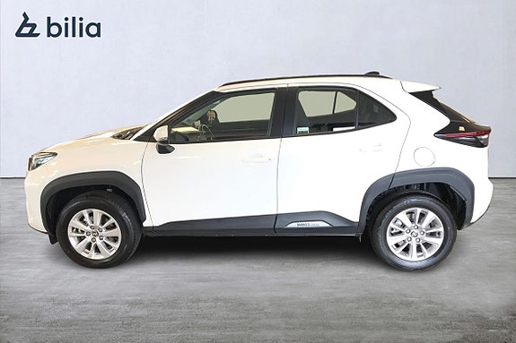 Toyota Yaris Cross 3 of 21