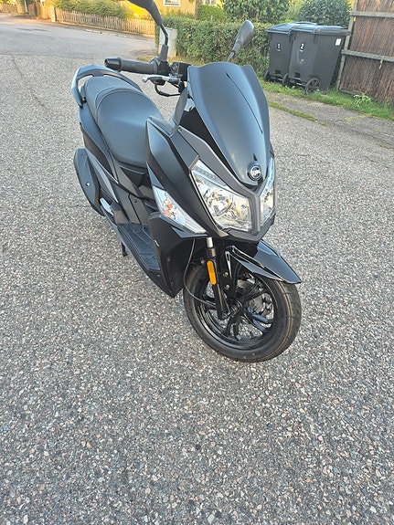 SYM Jet14 2 of 5