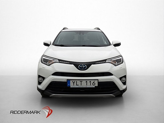 Toyota RAV4 2 of 30
