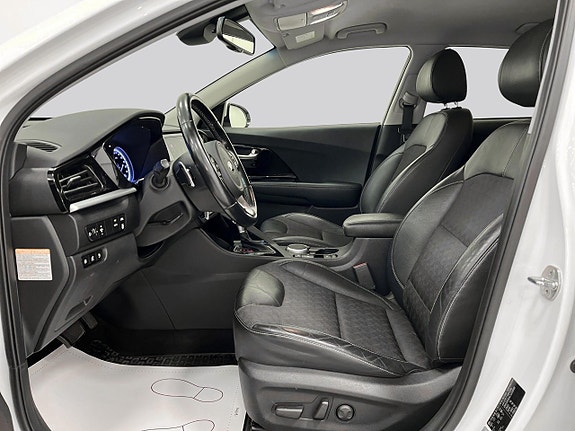 Kia Niro 8 of 21