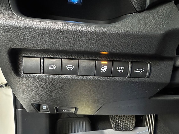 Toyota RAV4 16 of 18