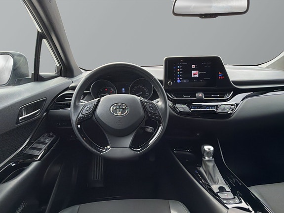 Toyota C-HR 11 of 27