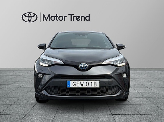 Toyota C-HR 6 of 27