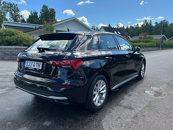 Audi A3 3 of 4