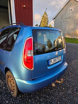 Skoda Roomster 2 of 6