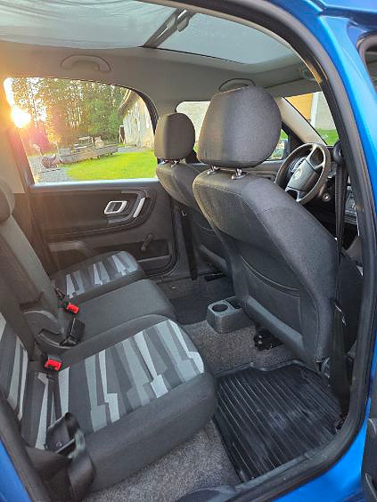 Skoda Roomster 4 of 6