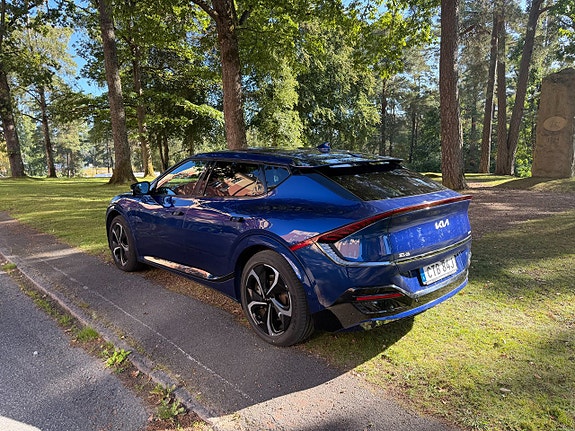 Kia EV6 5 of 9