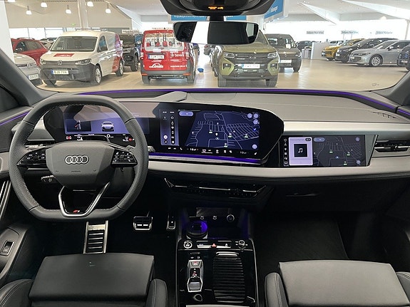Audi Q6 e-tron 12 of 19