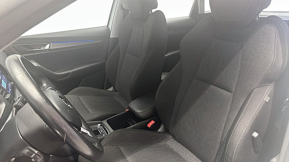 Skoda Karoq 7 of 12