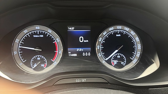 Skoda Karoq 8 of 12