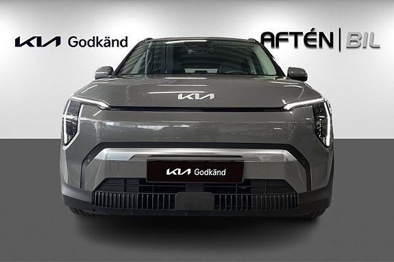 Kia EV3 3 of 28