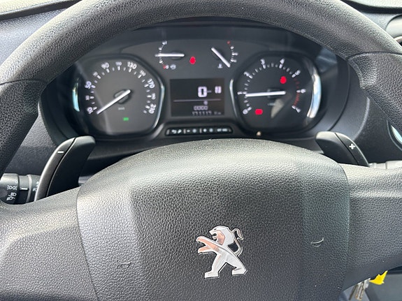 Peugeot Expert 12 of 13
