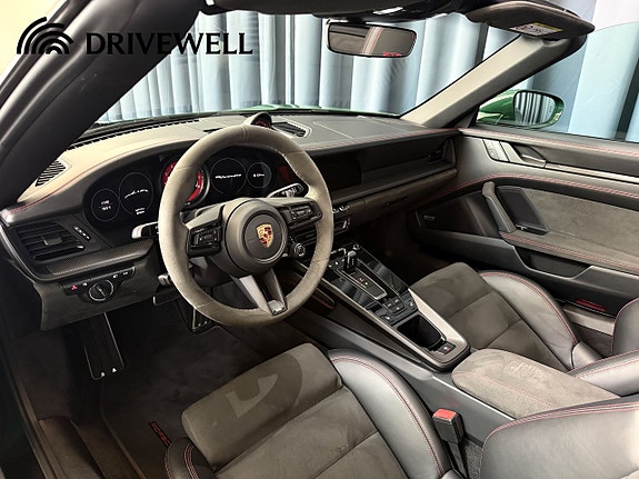 Porsche 911 9 of 30