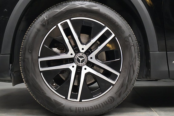 Mercedes-Benz GLA200 6 of 25
