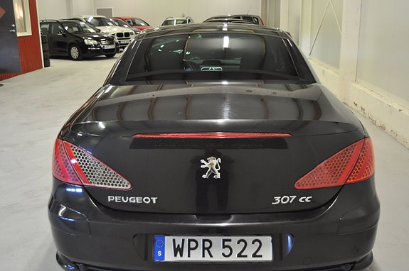 Peugeot 307 CC 9 of 16