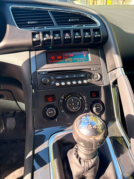 Peugeot 3008 6 of 13
