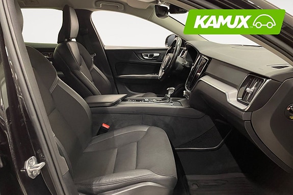 Volvo V60 Cross Country 15 of 23
