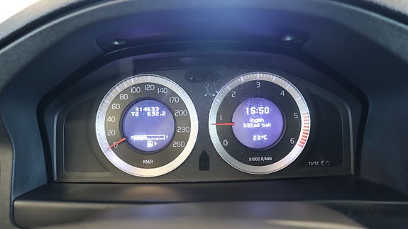 Volvo V70 13 of 14