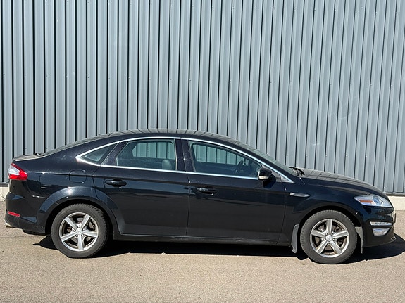 Ford Mondeo 5 of 9