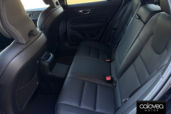 Volvo V60 14 of 15