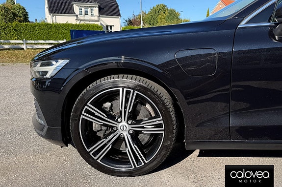 Volvo V60 10 of 15